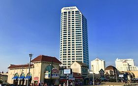 Boardwalk Resorts At Atlantic Palace